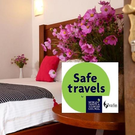 El Serafin Hotel Boutique Queretaro Luaran gambar