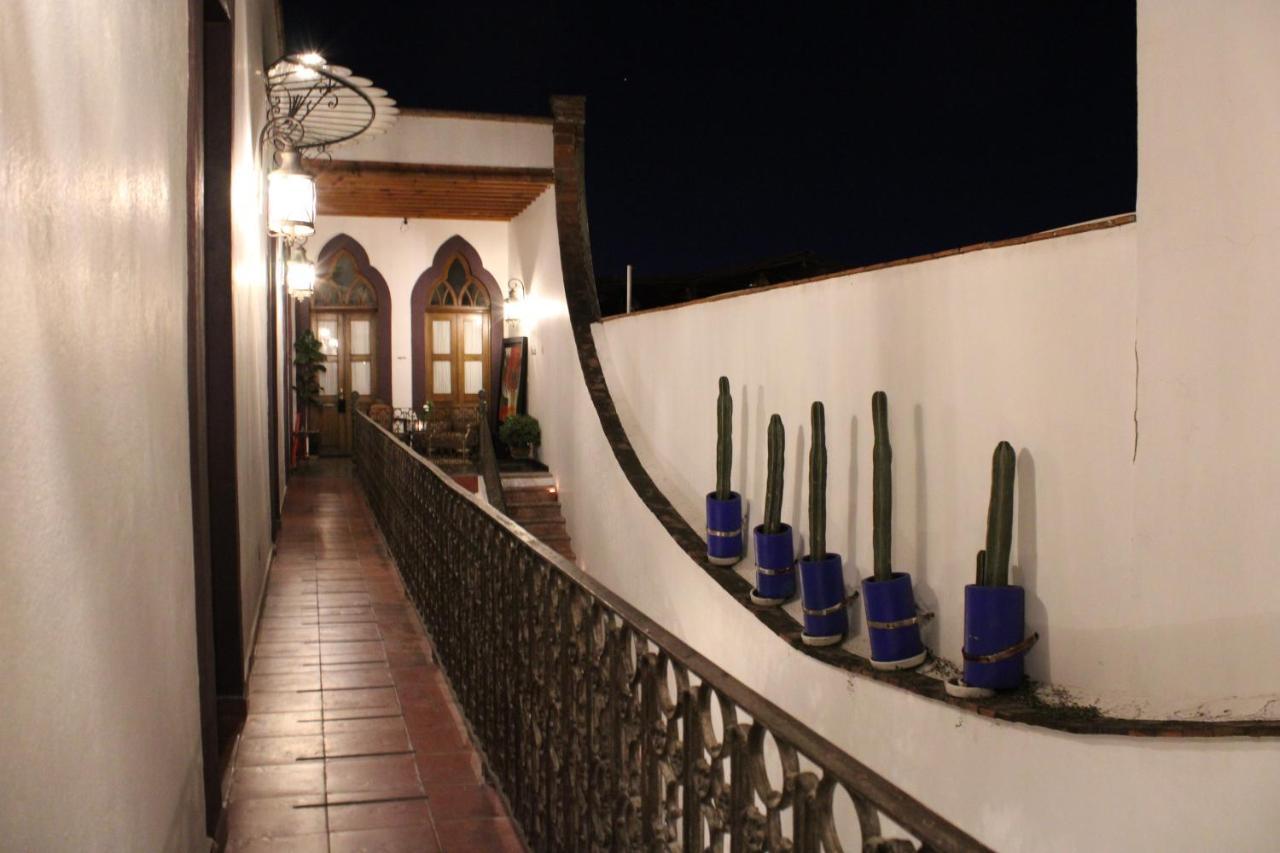 El Serafin Hotel Boutique Queretaro Luaran gambar