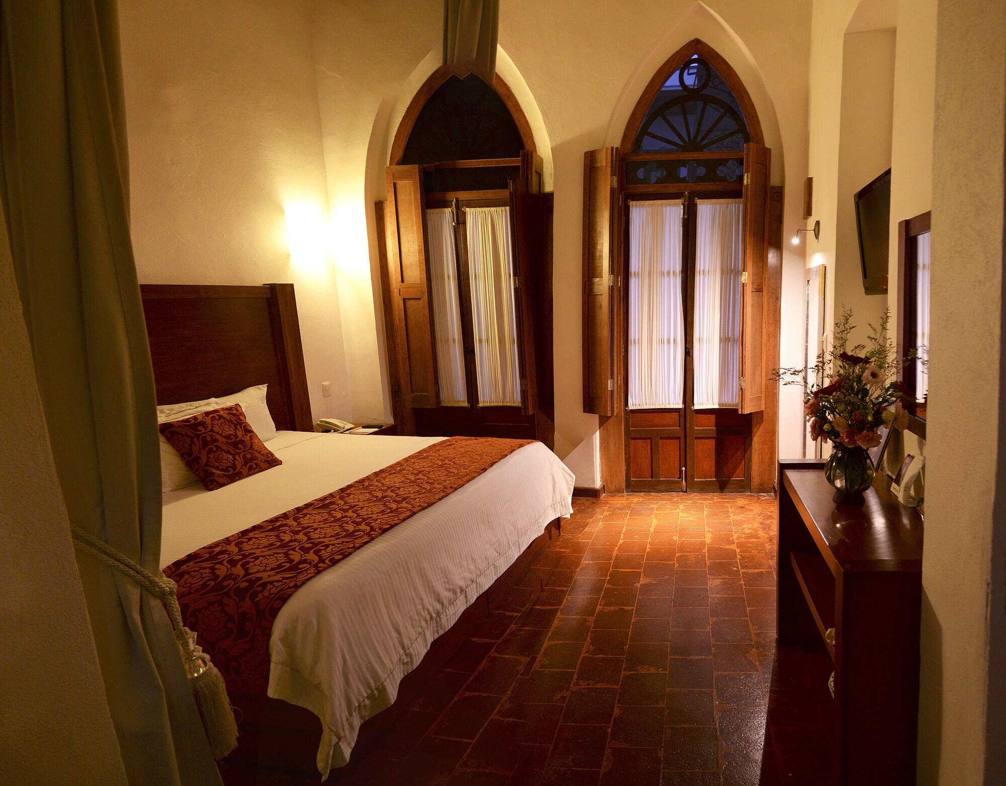 El Serafin Hotel Boutique Queretaro Luaran gambar