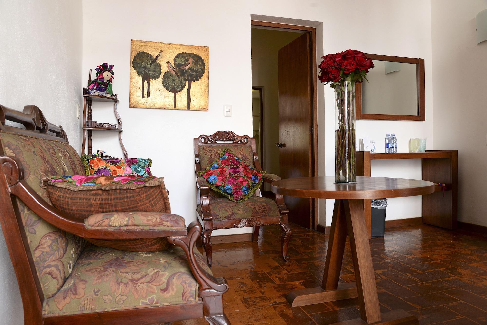 El Serafin Hotel Boutique Queretaro Luaran gambar