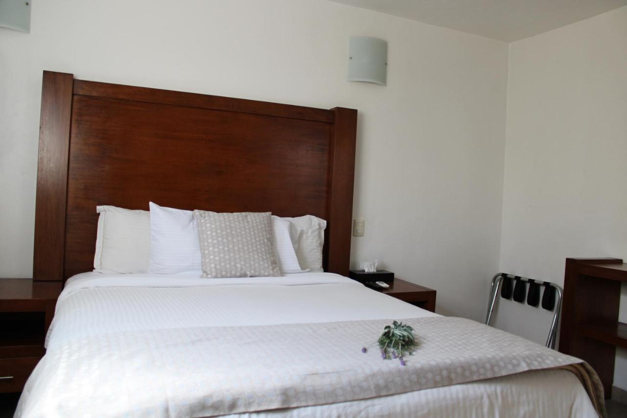 El Serafin Hotel Boutique Queretaro Luaran gambar