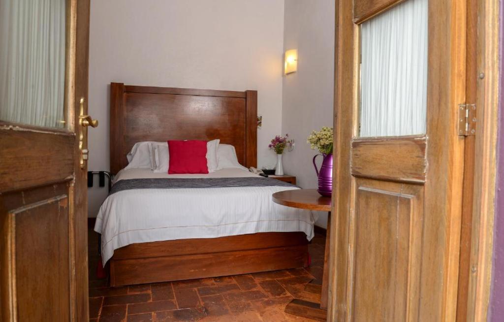 El Serafin Hotel Boutique Queretaro Luaran gambar