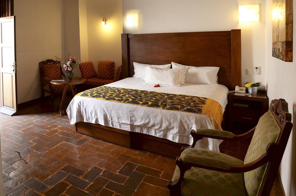 El Serafin Hotel Boutique Queretaro Luaran gambar